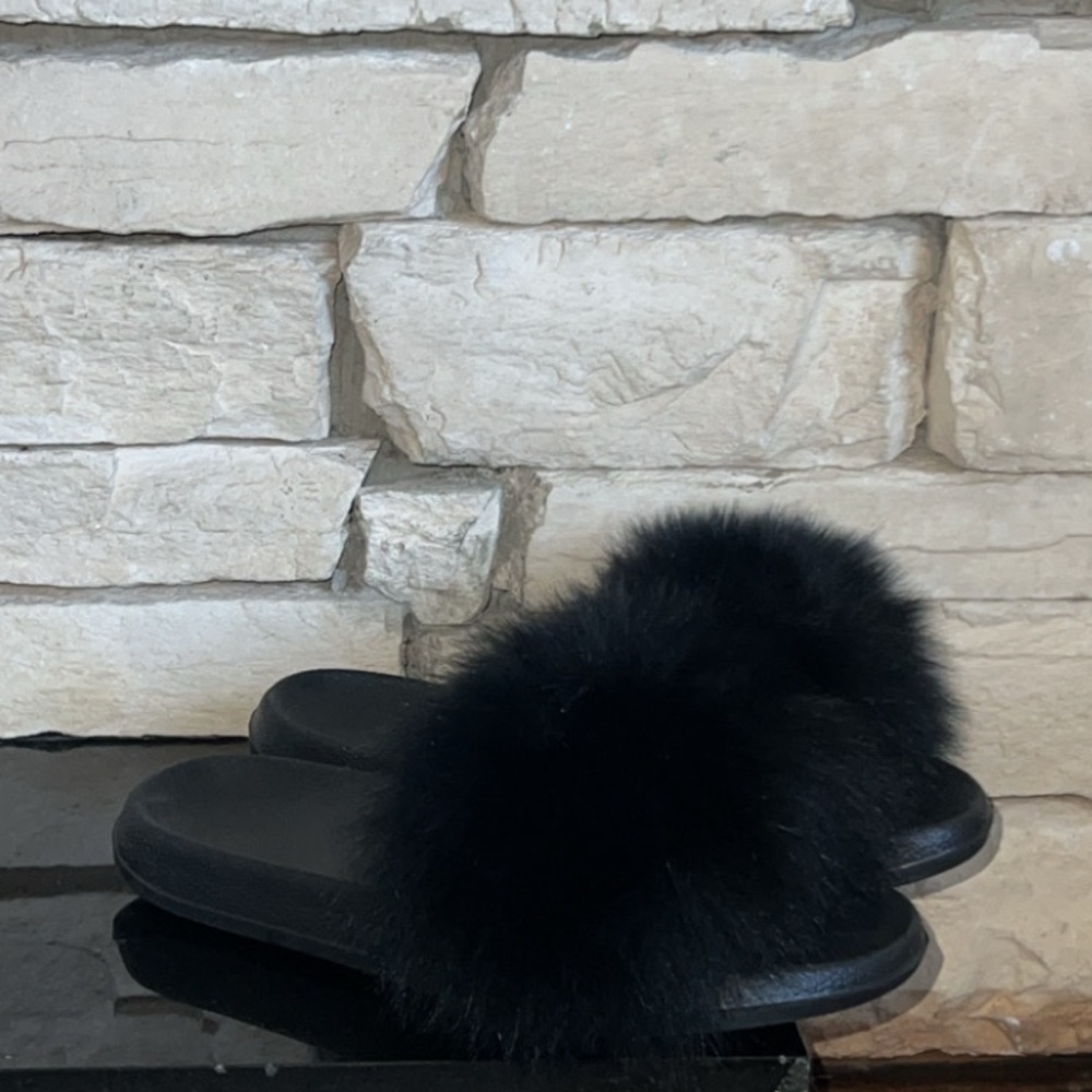 Fuzzy Slides